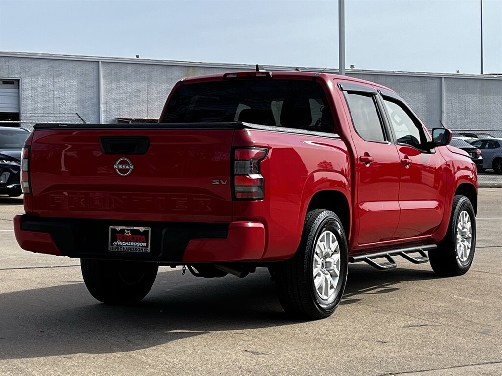 Used 2023 Nissan Frontier SV w/17-Inch Alloy Wheels Truck Crew Cab