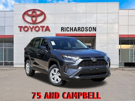 2025 Toyota RAV4 LE SUV