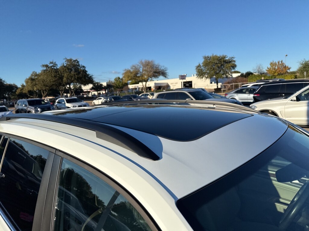 Used 2021 Volkswagen Atlas 3.6L V6 SE w/Technology w/2nd-Row Captains Chairs SUV