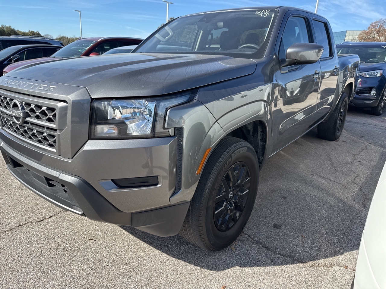 2023 Nissan Frontier SV's photo