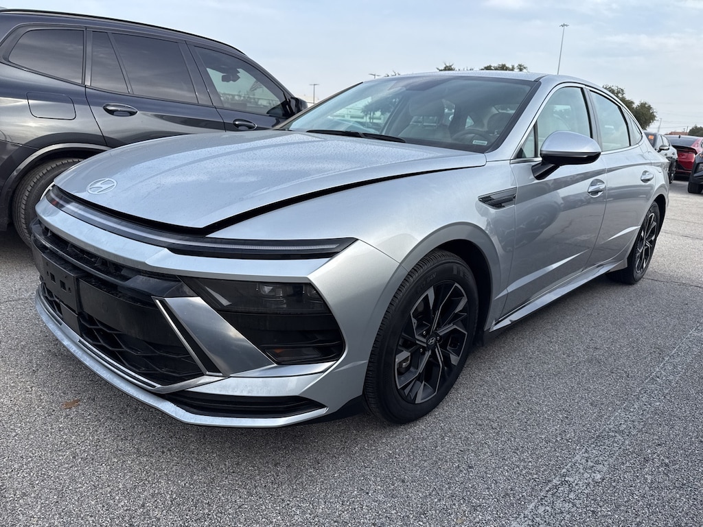 Used 2025 Hyundai Sonata SEL Sedan