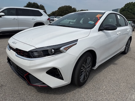 2024 Kia Forte GT-Line w/Only 76-Miles w/Navigation/17-in Alloy Sedan