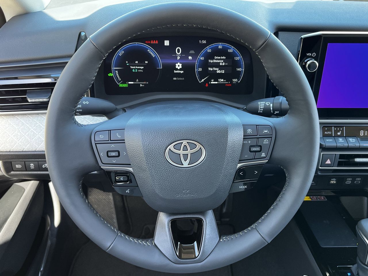 2026 Toyota Camry XLE - Photo 11