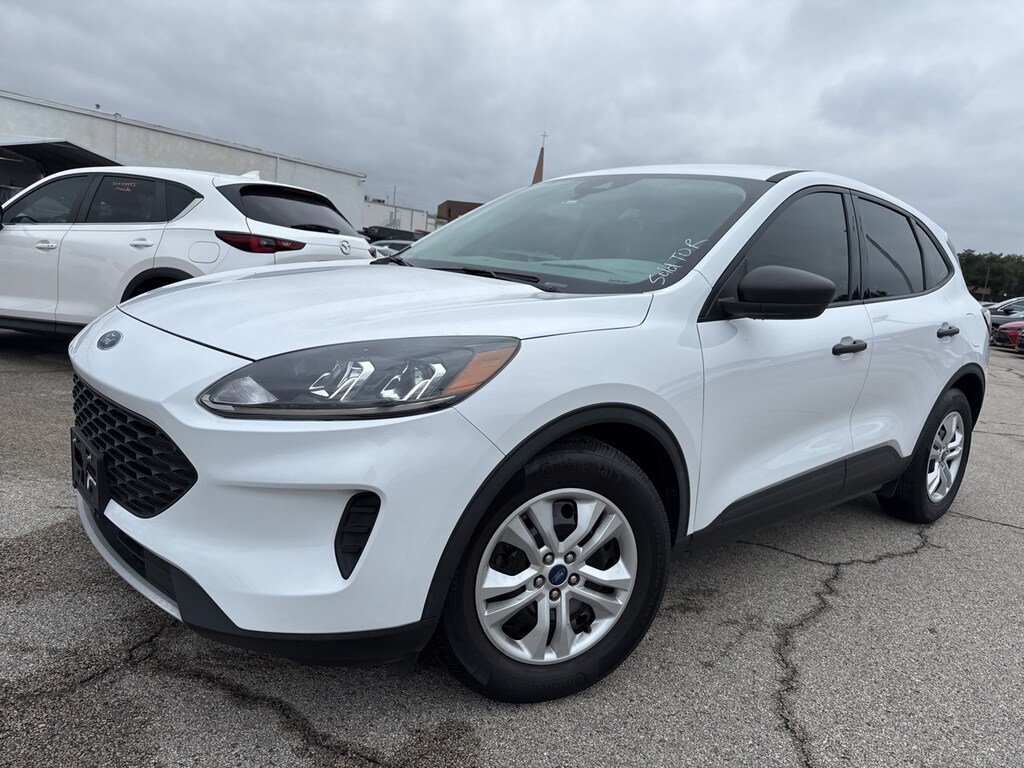 Used 2021 Ford Escape S w/17-in Steel Sparkle Silver-Painted Covers SUV