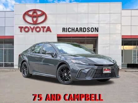 2026 Toyota Camry SE Sedan