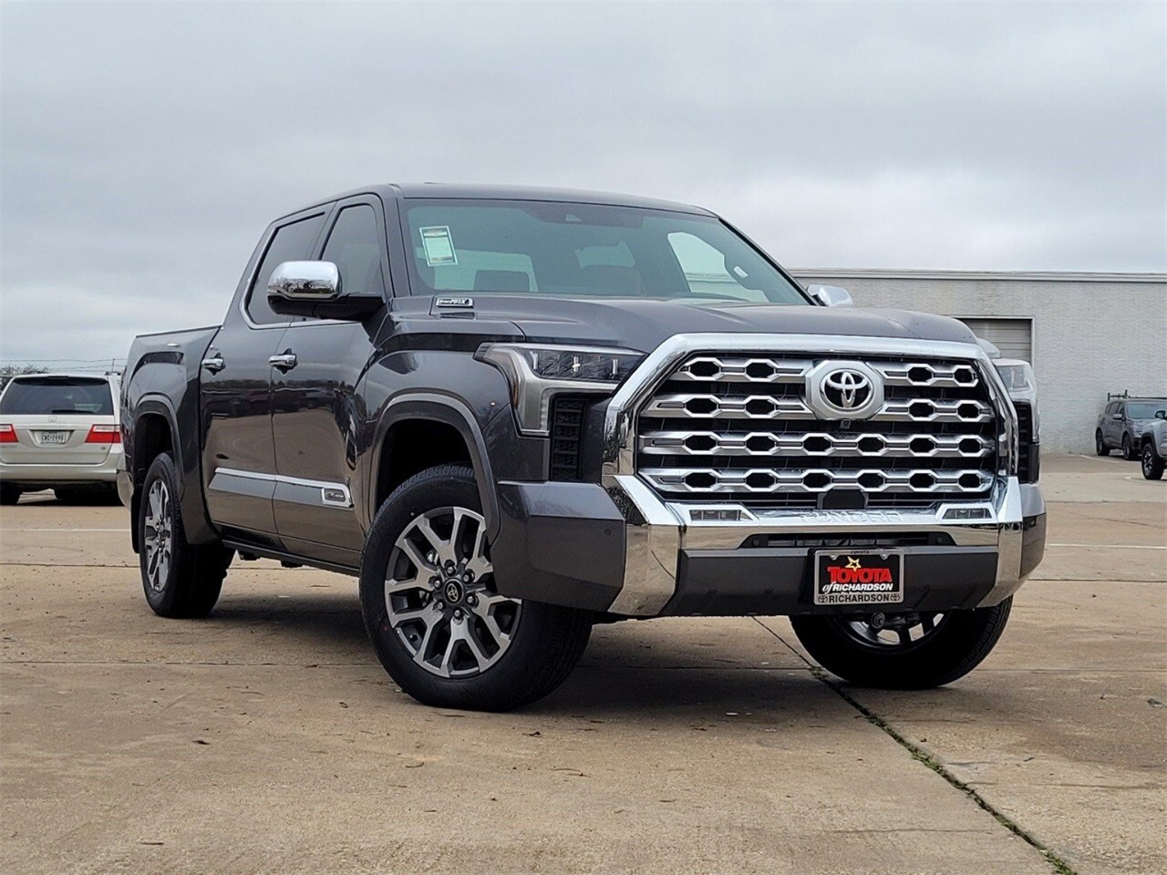 2025 Toyota Tundra 1794 Edition photo 2