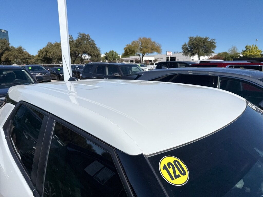 Used 2023 Chevrolet Trailblazer LS w/17-Inch Silver-Painted Aluminum SUV