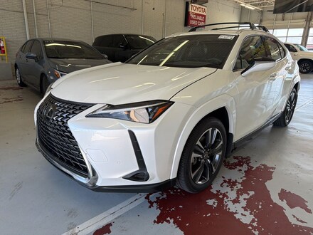 2025 LEXUS UX 300h 300h Premium w/Moonroof/Cold Area Pkg/18-in Alloy SUV