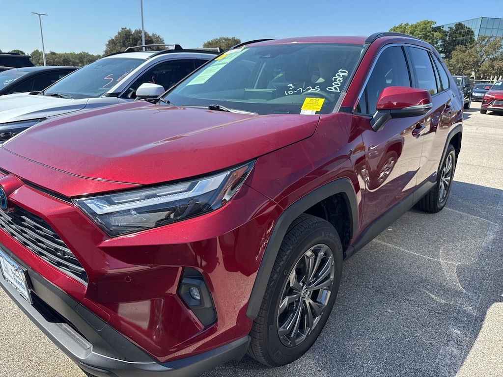 Used 2022 Toyota RAV4 Hybrid XLE Premium w/Leather/Sunroof SUV