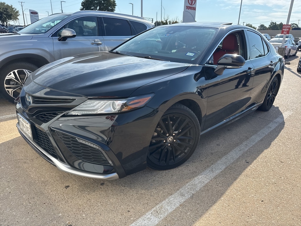 Used 2024 Toyota Camry Hybrid XSE w/Red Perforated Leather/Moonroof Sedan