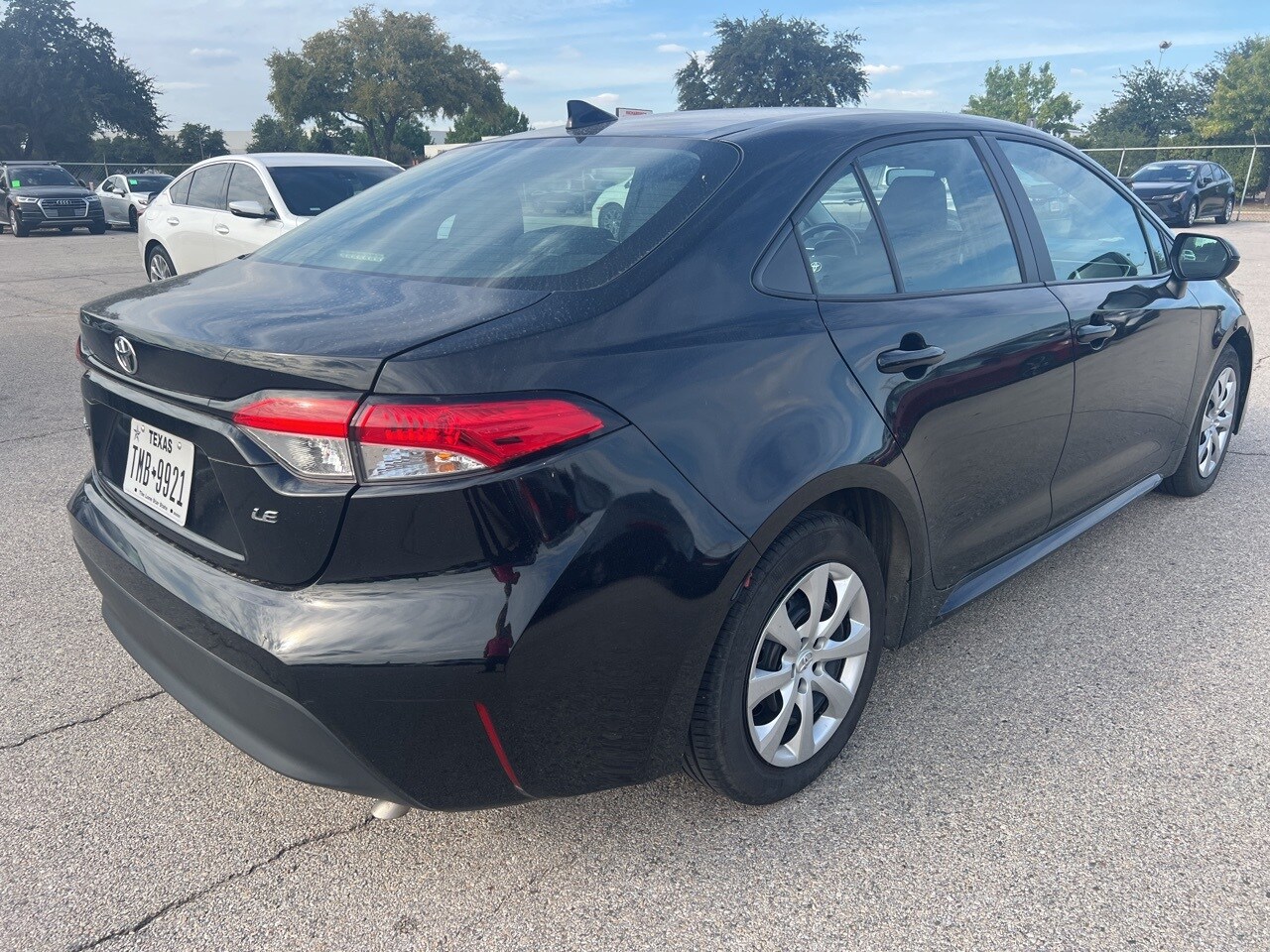 2024 Toyota Corolla LE photo 4