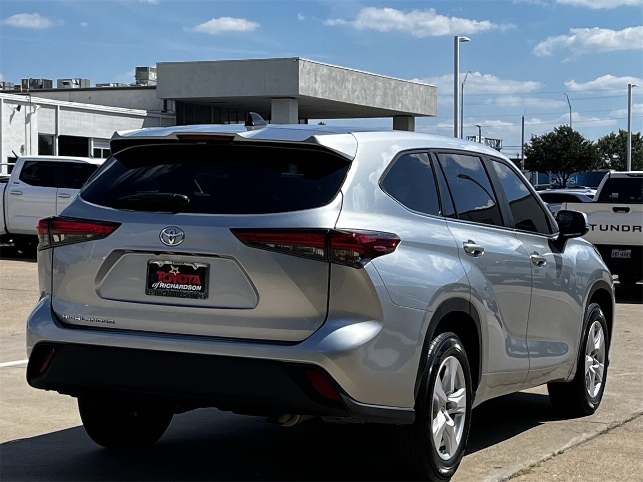2023 Toyota Highlander Limited Platinum XLE XSE photo 4