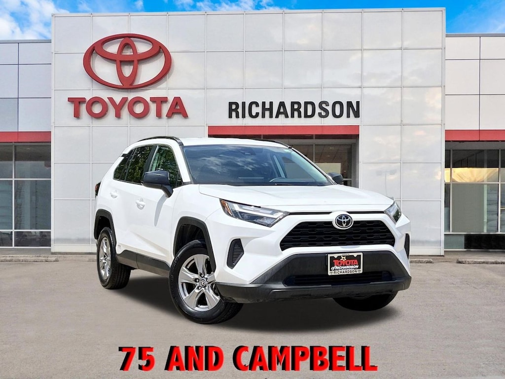 Used 2025 Toyota RAV4 Hybrid LE w/17-Inch x 7.0J Silver Aluminum Wheels SUV