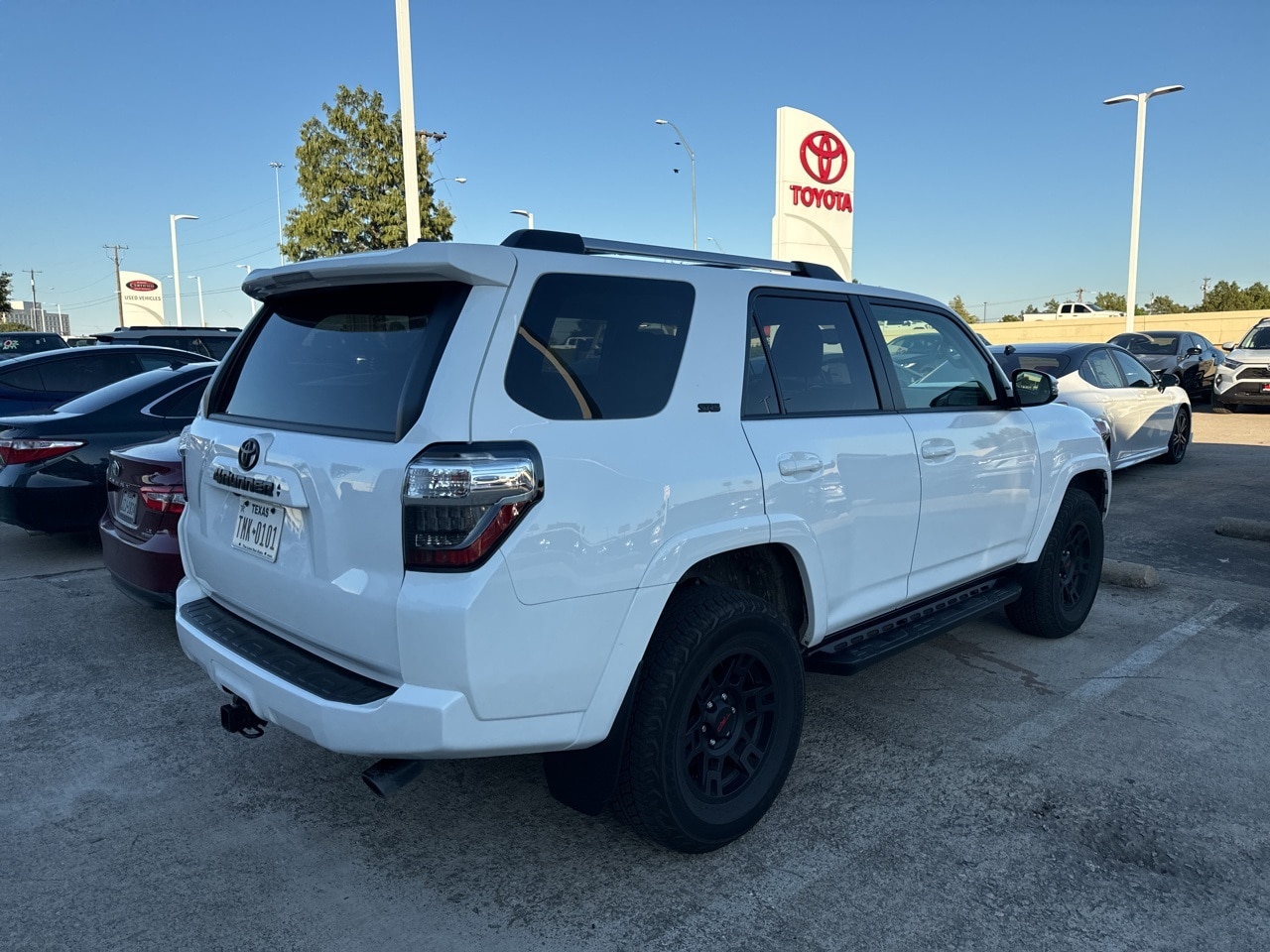 Used 2023 Toyota 4Runner SR5 Premium with VIN JTENU5JR7P6198180 for sale in Richardson, TX