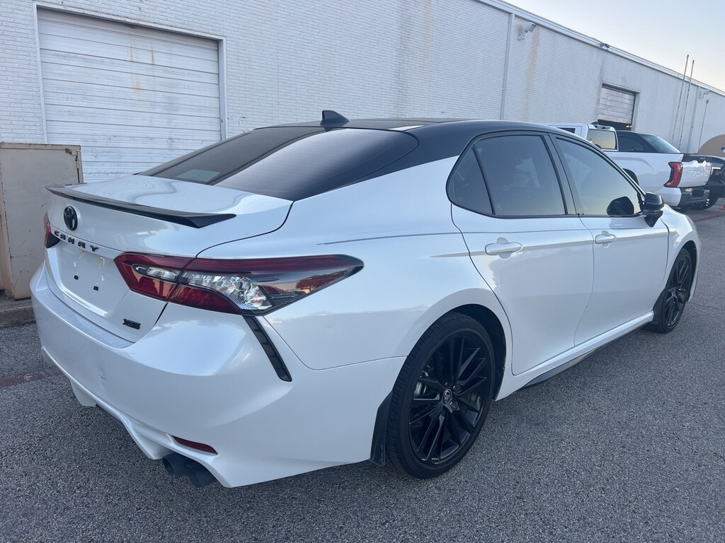 Used 2024 Toyota Camry XSE w/Two-Tone Exterior/Panoramic Glass Roof Sedan