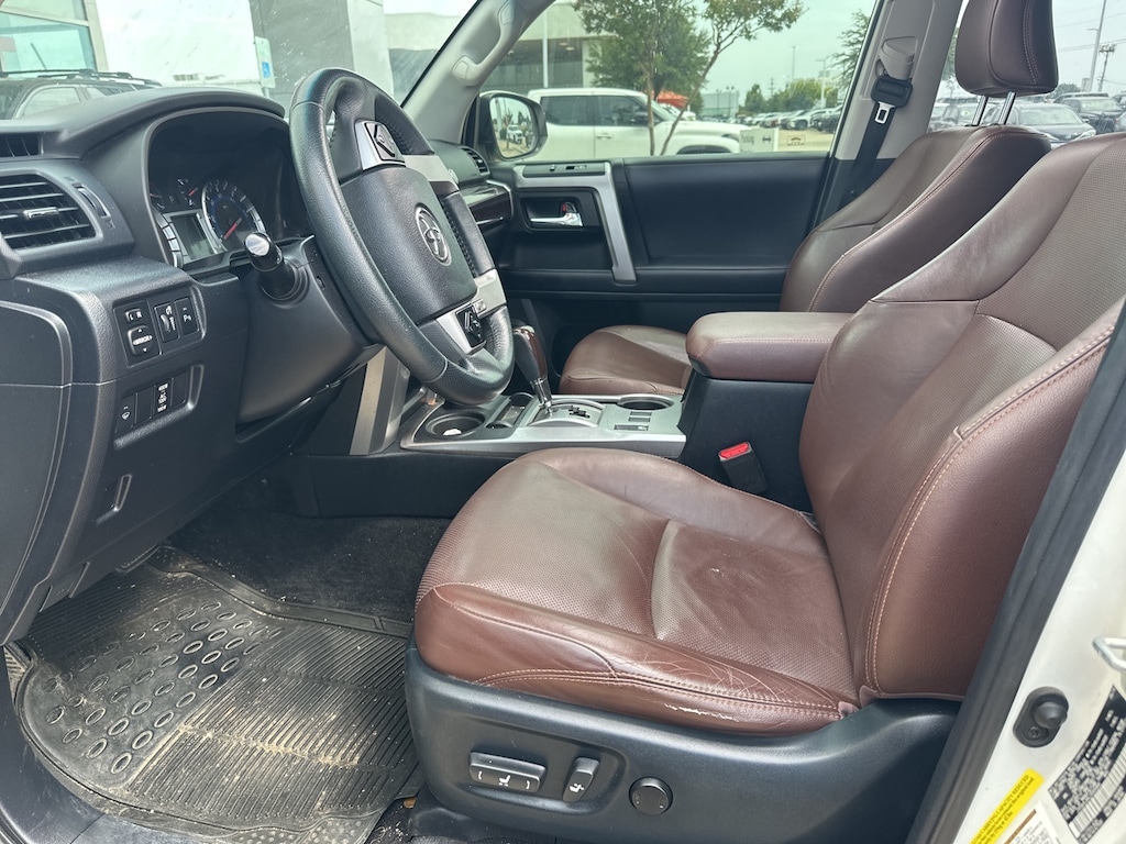Used 2018 Toyota 4Runner Limited w/3rd-Row Leather-Trimmed Seats SUV