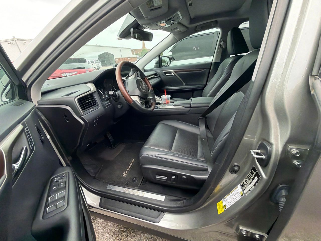 2022 Lexus RX 350 - Photo 8