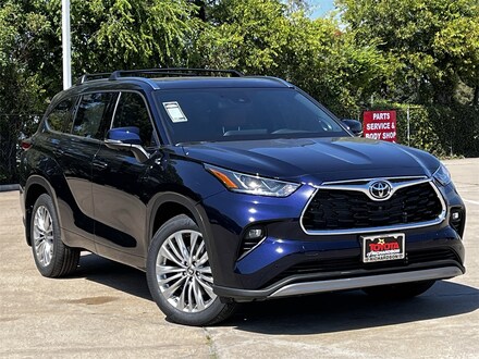 2025 Toyota Highlander Platinum SUV