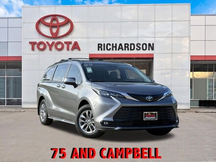 2026 Toyota Sienna XLE 8 Passenger Van Passenger Van