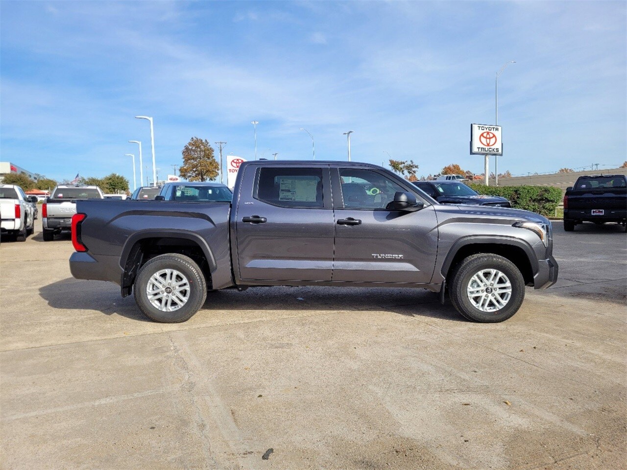 2025 Toyota Tundra SR5 photo 2