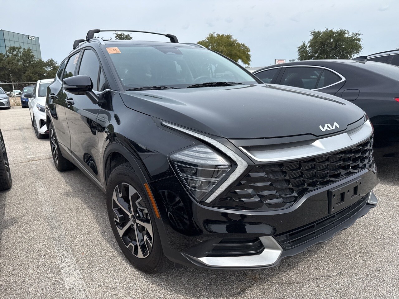 2024 Kia Sportage EX photo 3