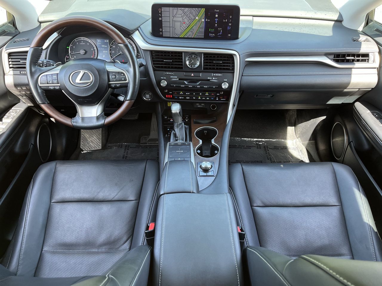 2022 Lexus RX 350 - Photo 9