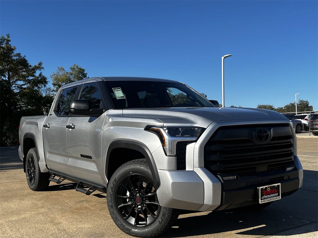 2025 Toyota Tundra SR5 photo 2