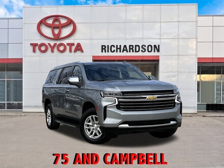 2024 Chevrolet Suburban LT w/Navigation/Preferred Equipment Group SUV