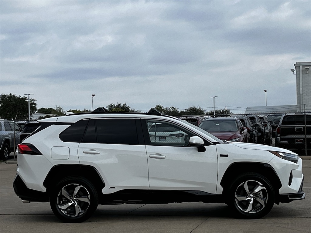 Used 2024 Toyota RAV4 Prime SE w/Sunroof/18-in Alloy SUV
