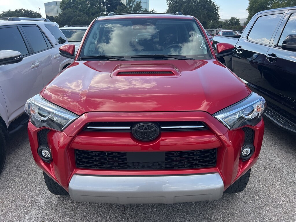 Used 2024 Toyota 4Runner TRD Off-Road Premium w/Navigation SUV