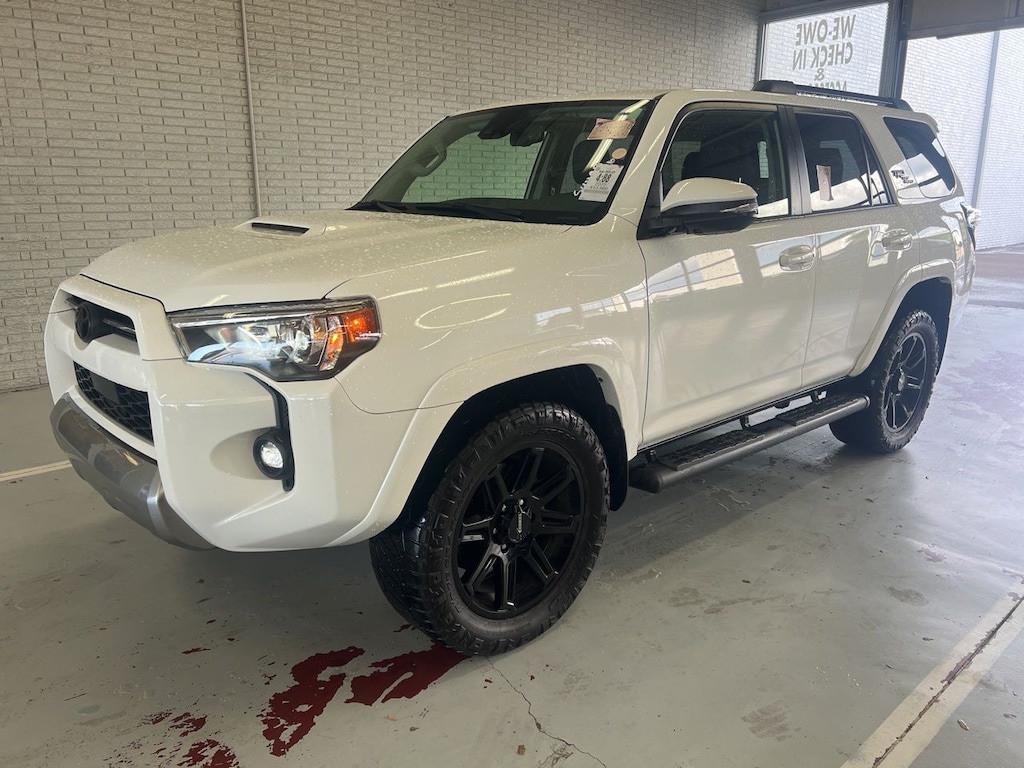 Used 2023 Toyota 4Runner TRD Off-Road Premium w/X-Series/Navi/SR/Lthr/17-in SUV