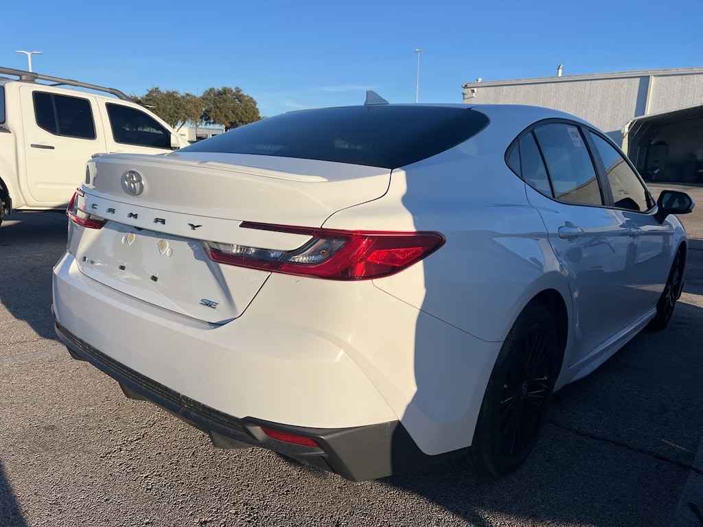 Used 2025 Toyota Camry SE Sedan