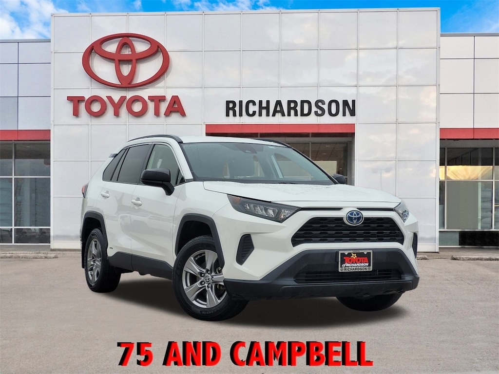 Used 2022 Toyota RAV4 Hybrid LE w/17-Inch Silver Alloy/Leather Seats SUV