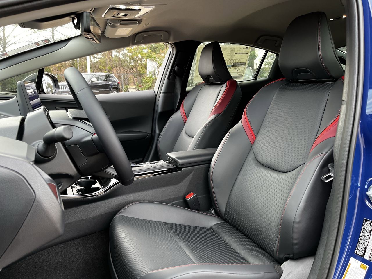 2026 Toyota Prius Plug-in Hybrid XSE Premium - Photo 22