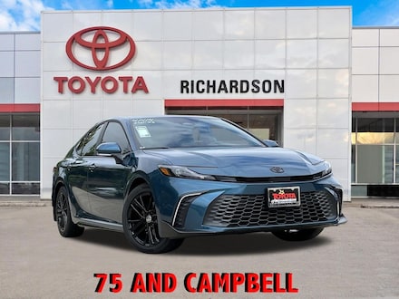2026 Toyota Camry SE Sedan