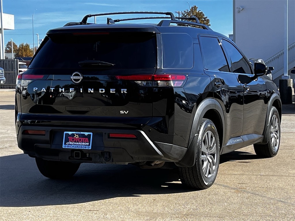 Used 2024 Nissan Pathfinder SV w/Panoramic-Moonroof/2nd-Row Captain Chairs SUV