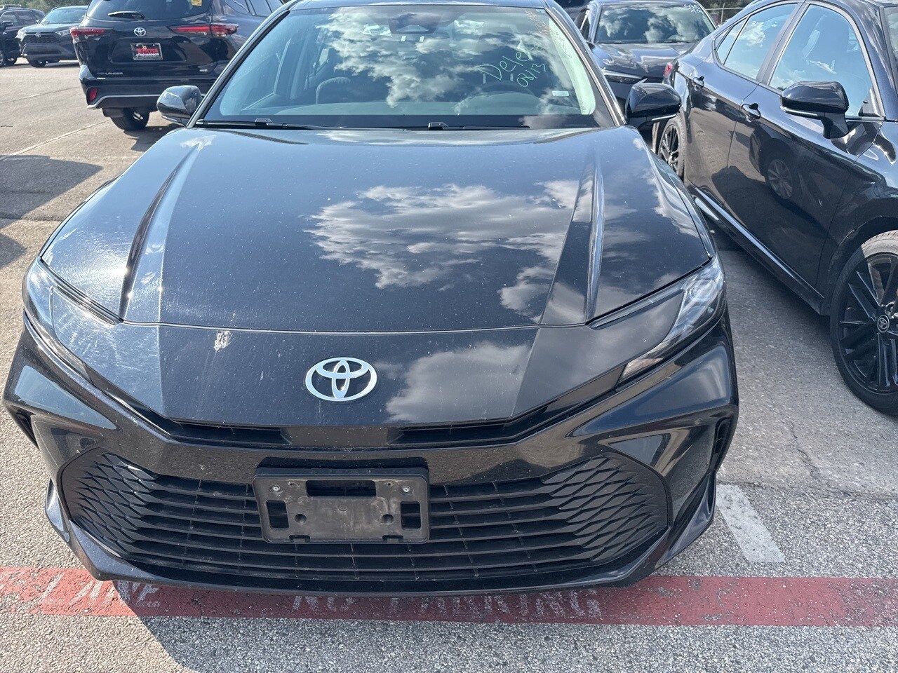 2025 Toyota Camry LE photo 2