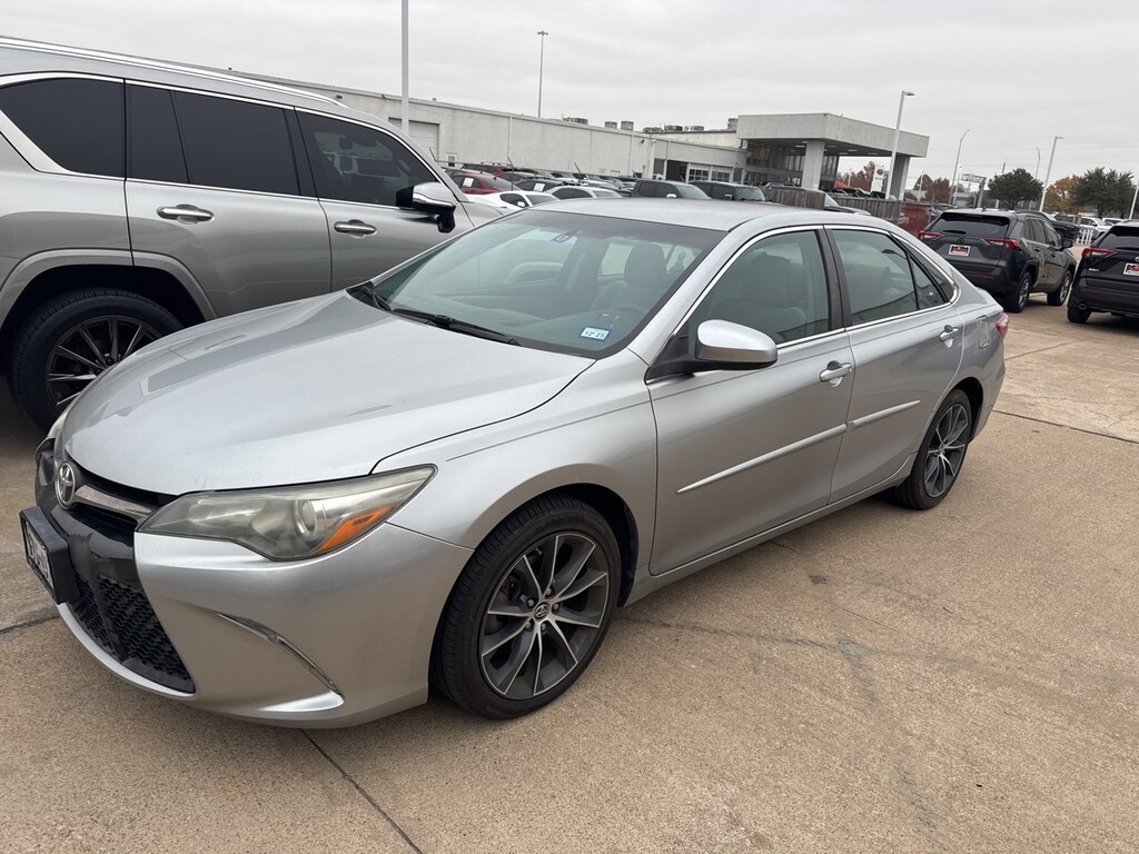 Used 2016 Toyota Camry XSE Sedan