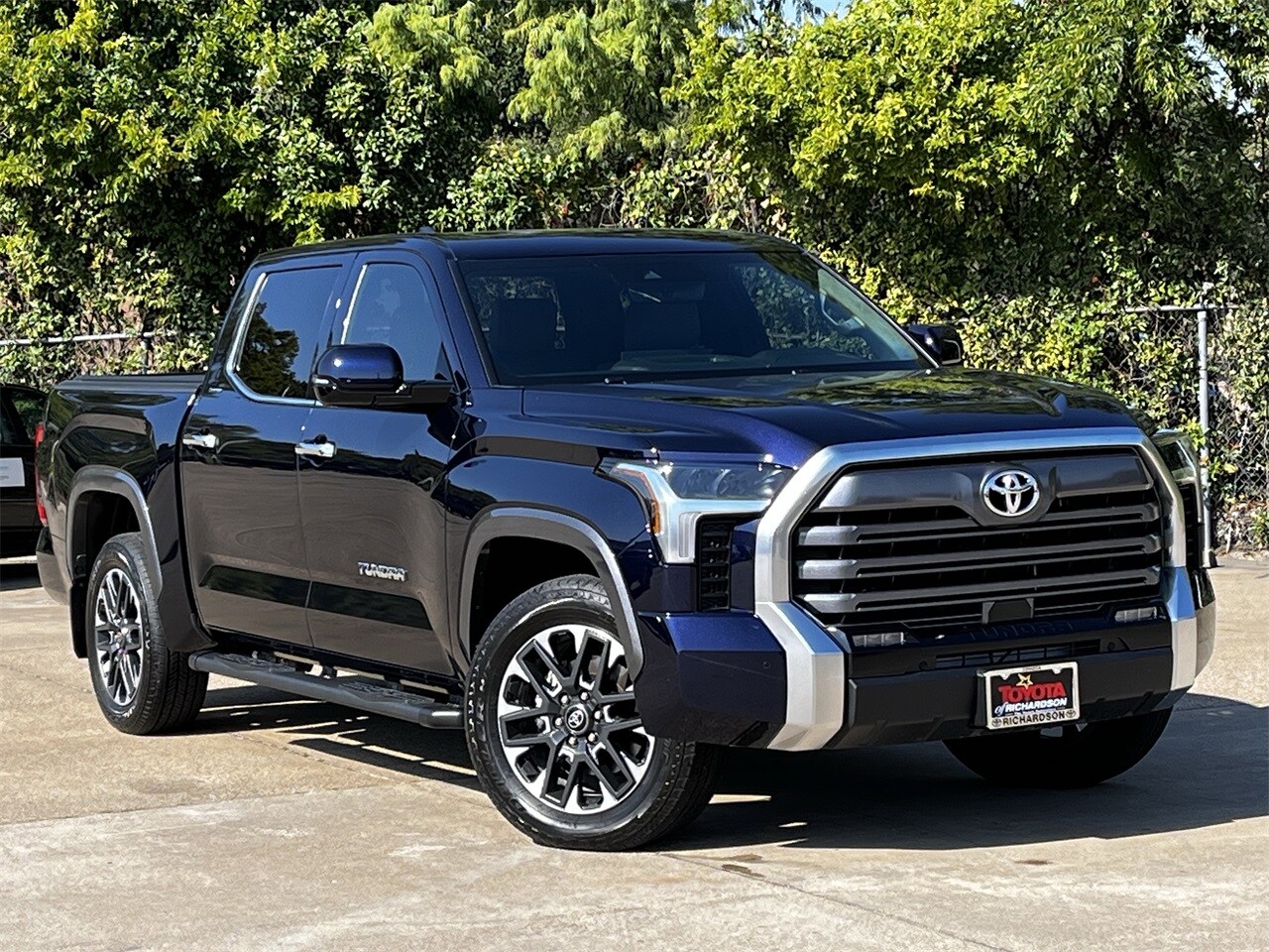 2025 Toyota Tundra Limited CrewMax photo 2