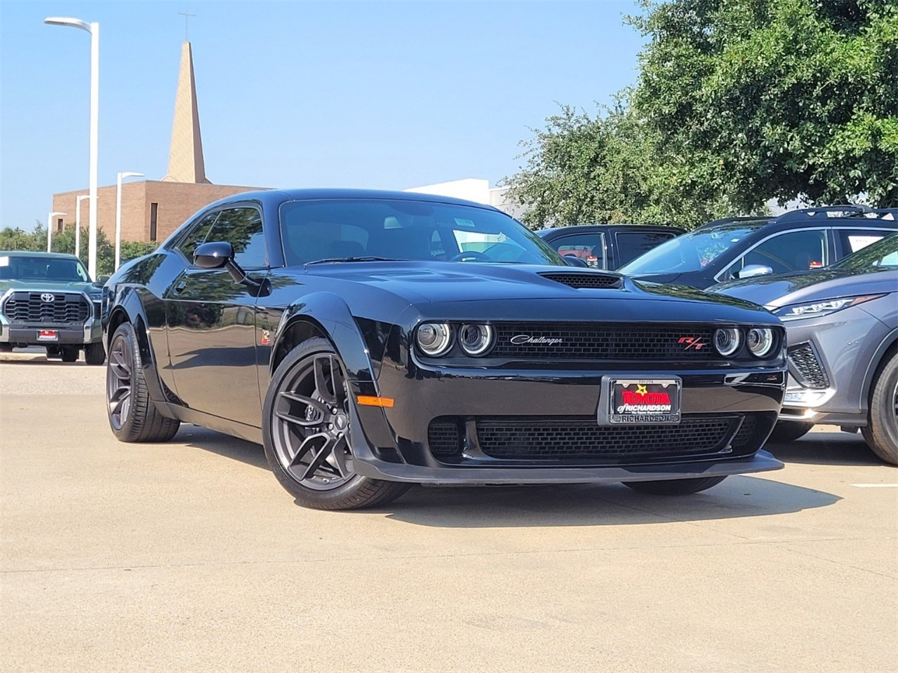 Used 2022 Dodge Challenger R/T with VIN 2C3CDZFJ5NH118140 for sale in Richardson, TX