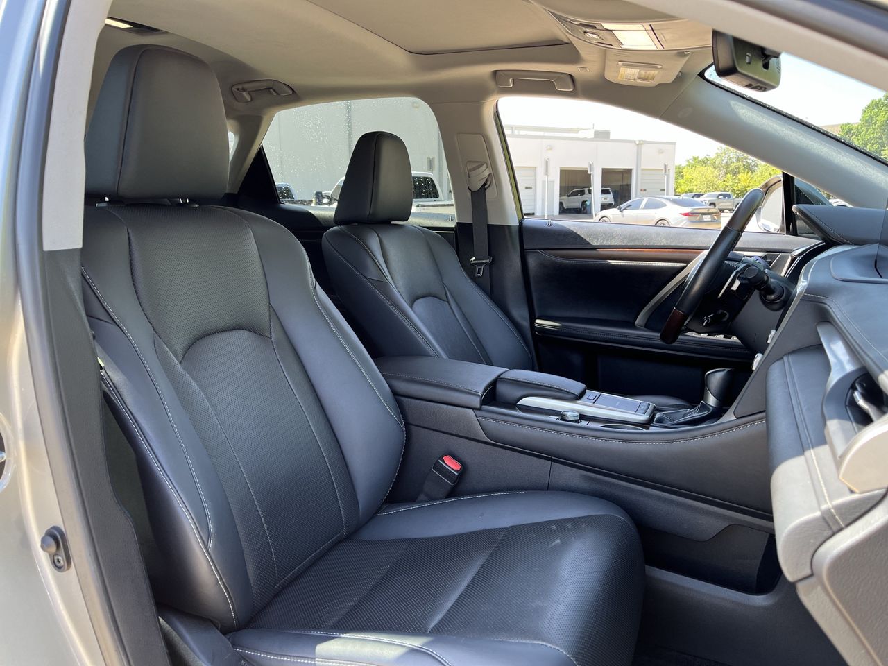 2022 Lexus RX 350 - Photo 25