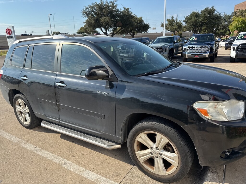 Used 2010 Toyota Highlander Limited w/Navigation/Sunroof/Leather SUV