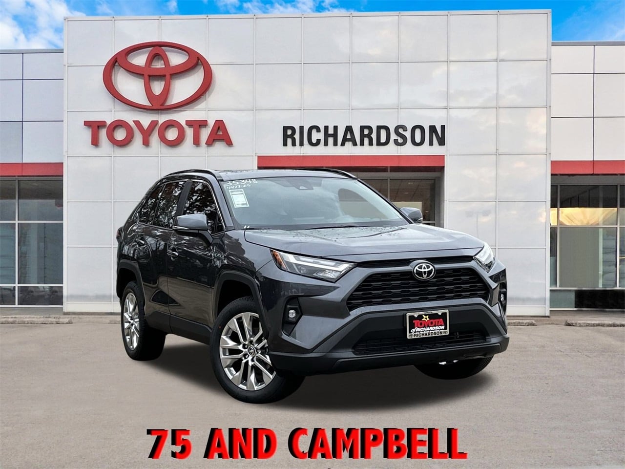 2025 Toyota RAV4 XLE Premium's photo