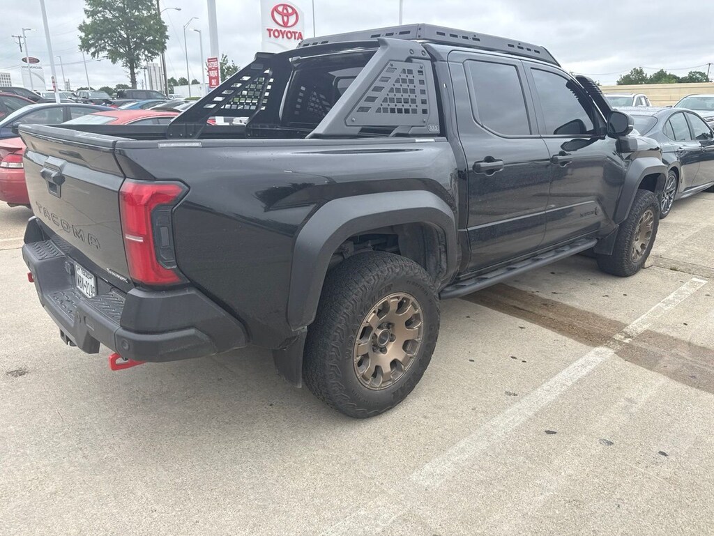 Used 2024 Toyota Tacoma i-FORCE MAX Trailhunter w/Navigation/HUD/Trailhunter Alloy Truck Double Cab