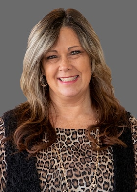 Staff member Melissa Watkins from ID_5d5a66ab7f66