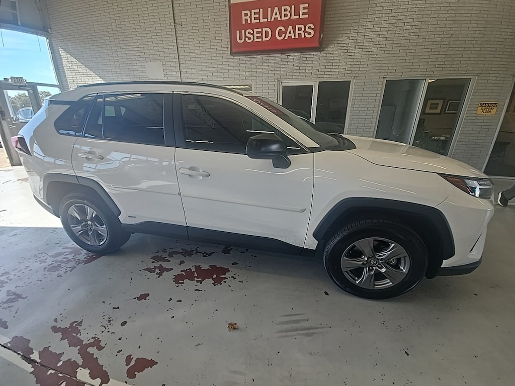 Used 2025 Toyota RAV4 Hybrid LE SUV