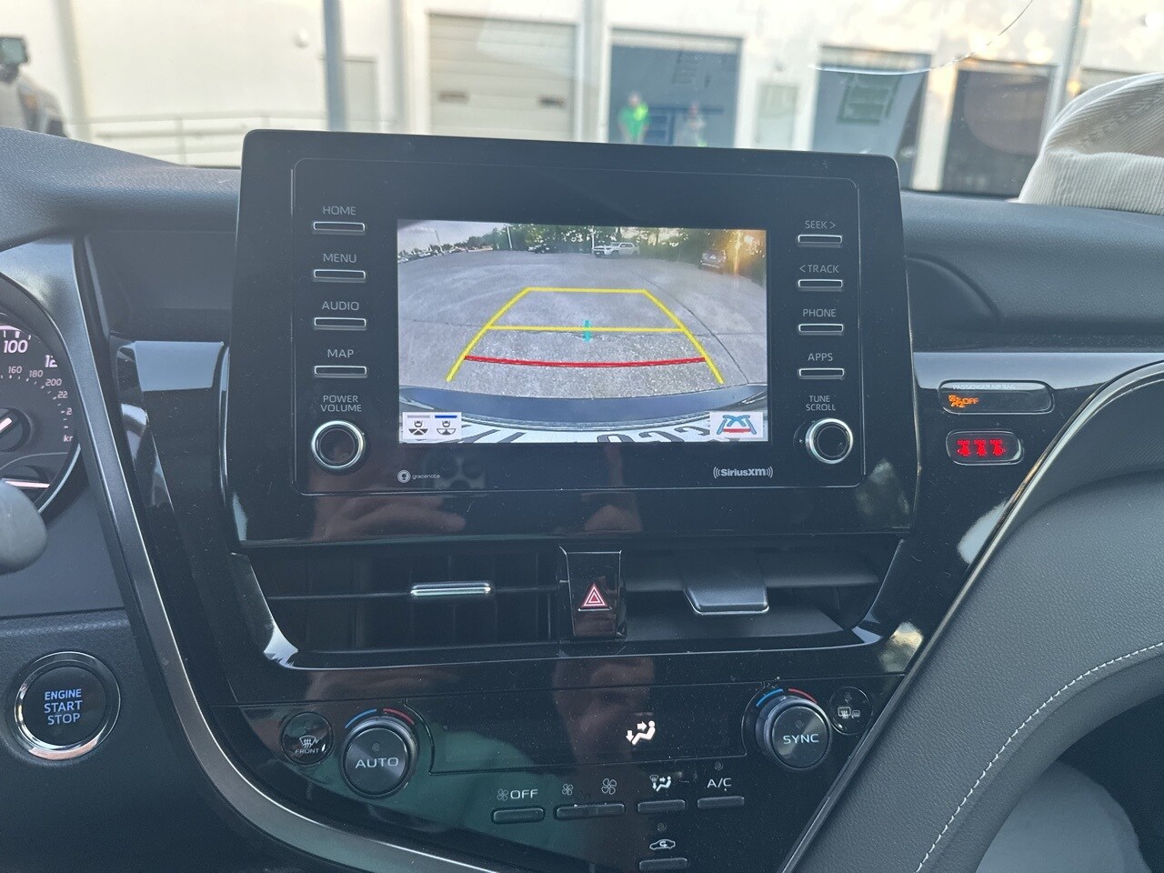 2024 Toyota Camry SE photo 4