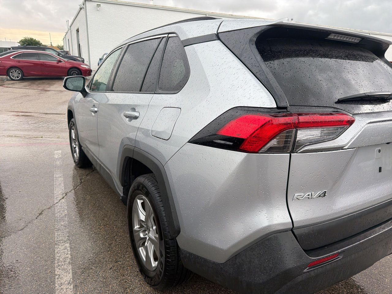View vehicle photo 6