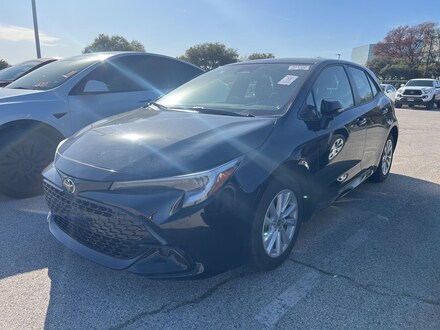 2025 Toyota Corolla Hatchback SE w/16-in Alloy/8-in Toyota Audio Multimedia Hatchback