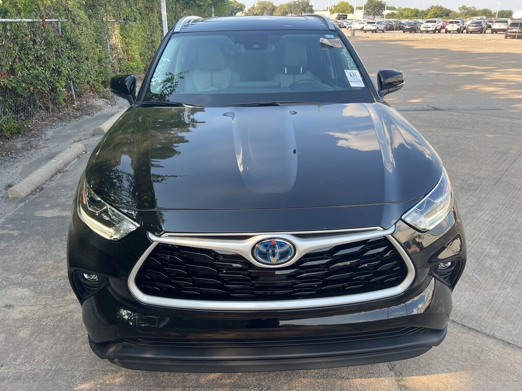 Used 2023 Toyota Highlander Hybrid Bronze Edition w/18 Bronze-Alloy SUV